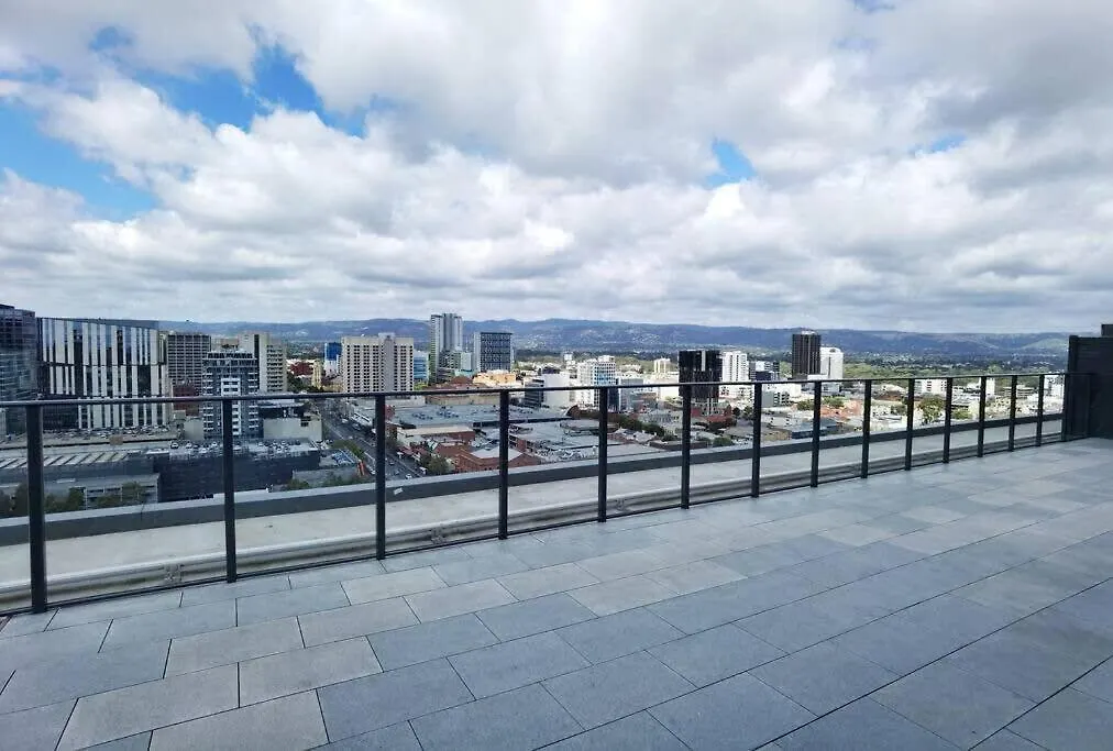 Holiday home Comfy Place With Fabulous View Penthouse Level Adelaide