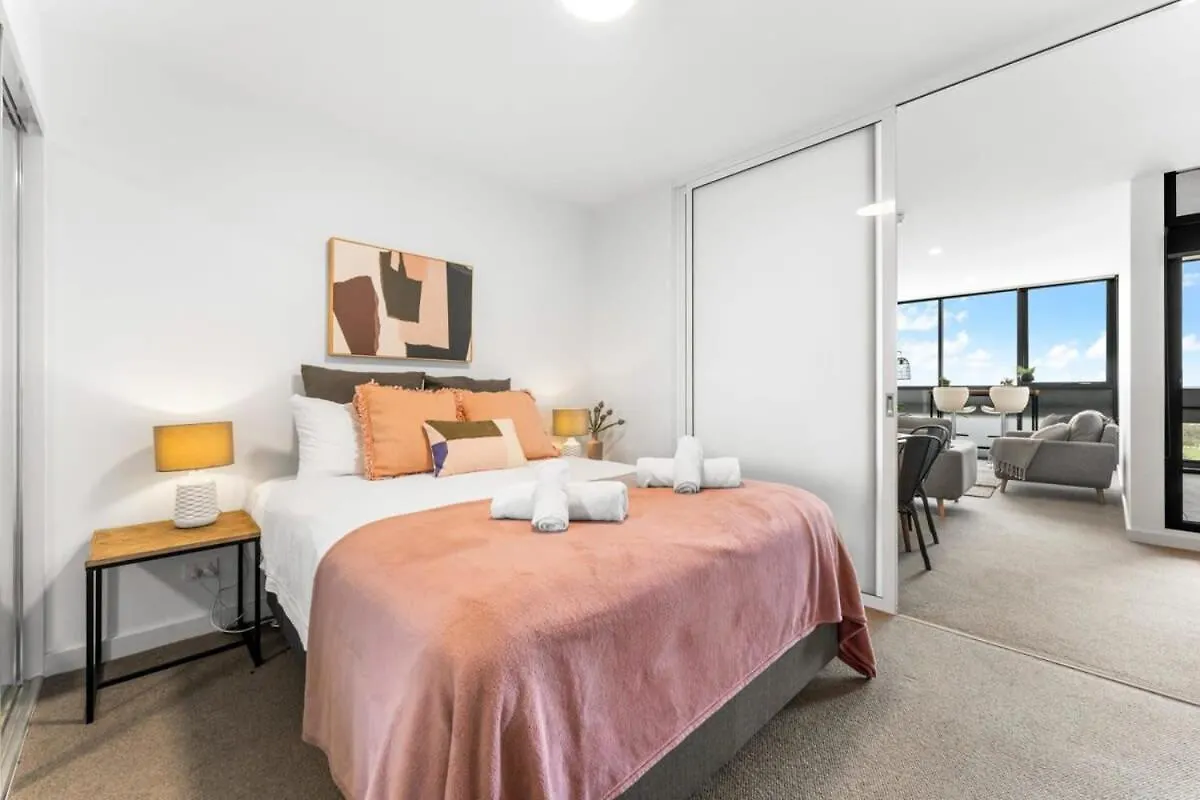 Comfy Place With Fabulous View Penthouse Level Adelaide Holiday home