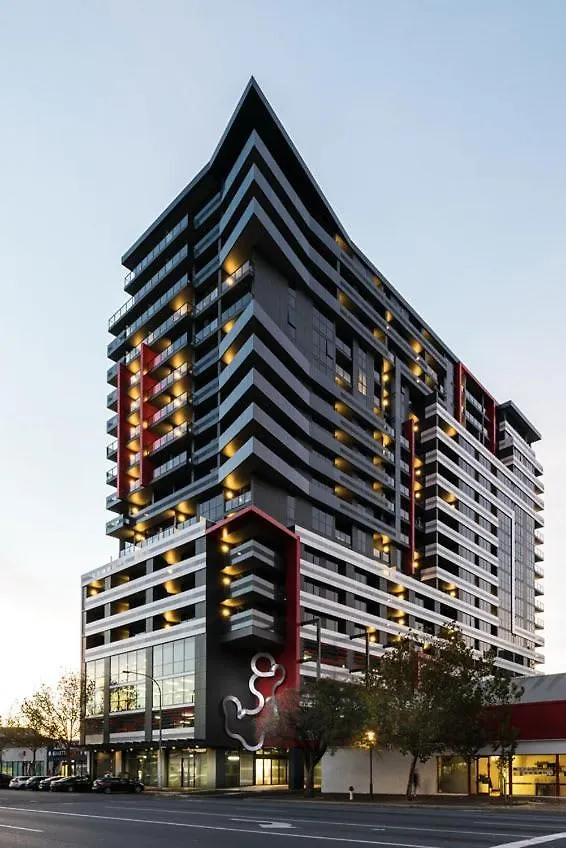 Comfy Place With Fabulous View Penthouse Level Adelaide Holiday home
